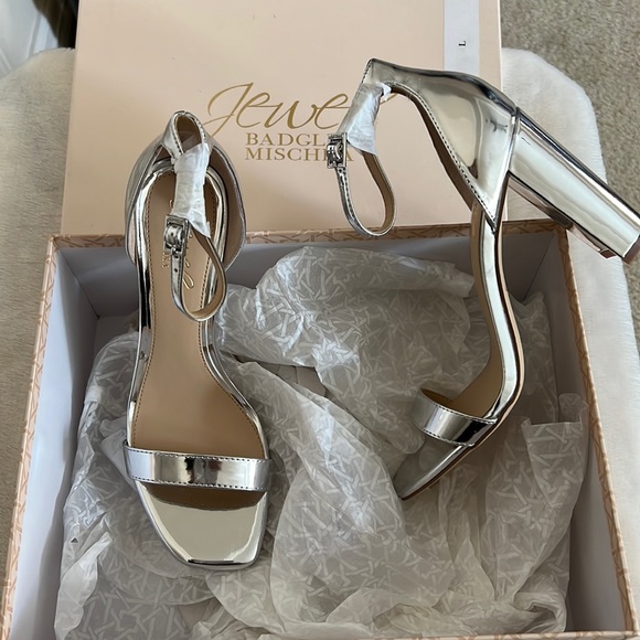Badgley Mischka Shoes - Badgley Mischka Keshia silver heels